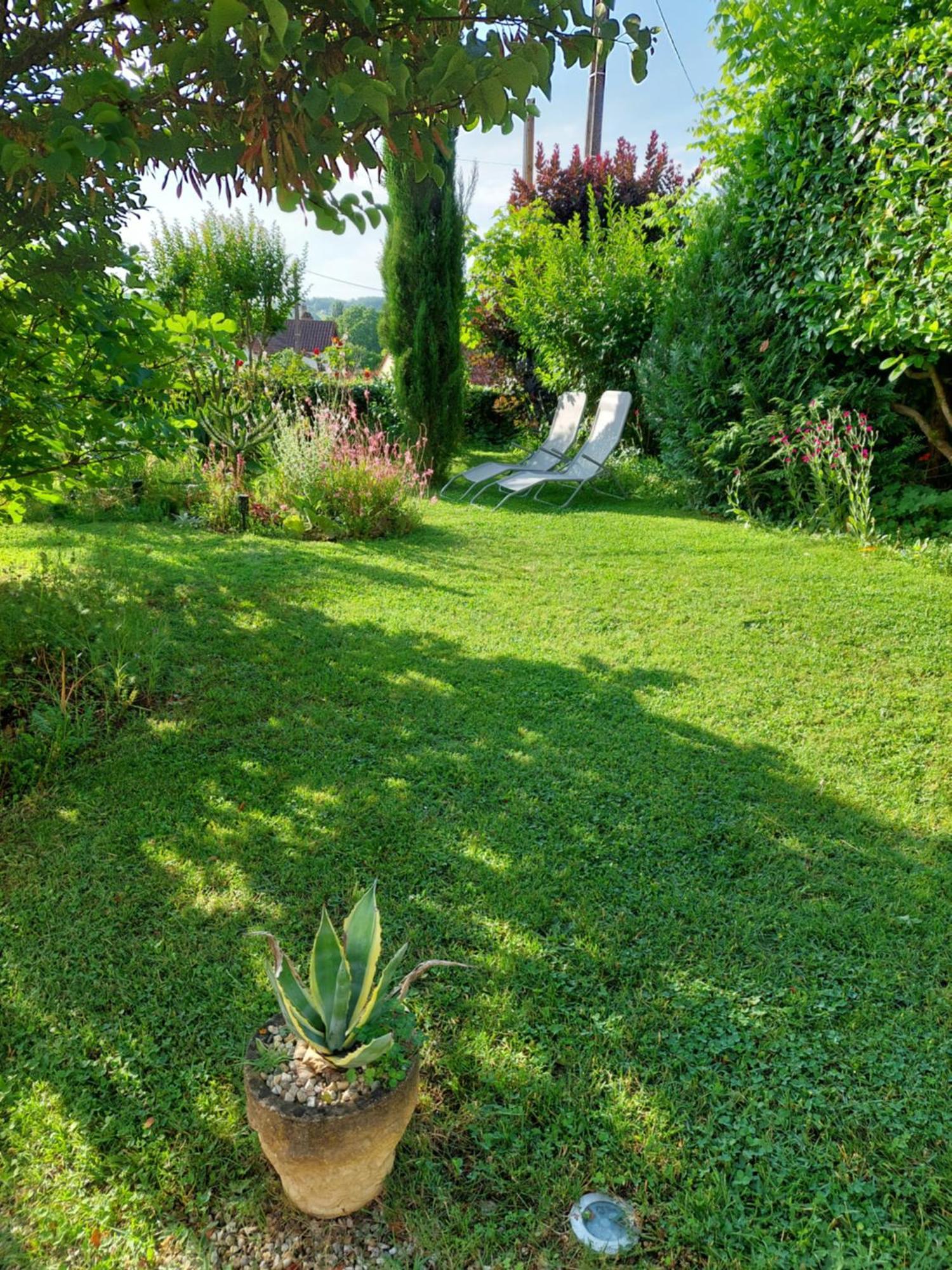 Rue Du Chateau Lalinde Dış mekan fotoğraf